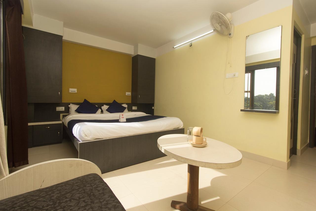 Hotel Jagat Сіліґурі Екстер'єр фото